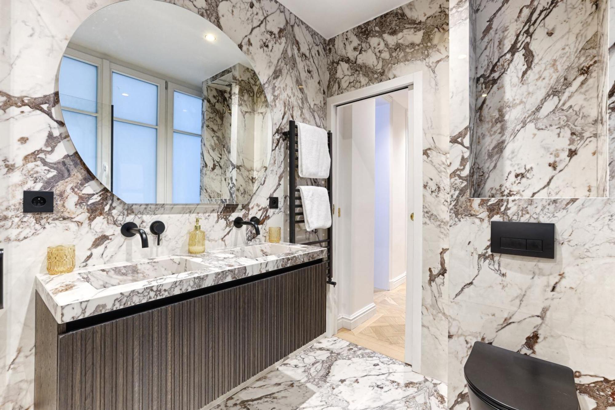 פריז Elegant Luxury Apartment For 6 On Champs-Elysees מראה חיצוני תמונה
