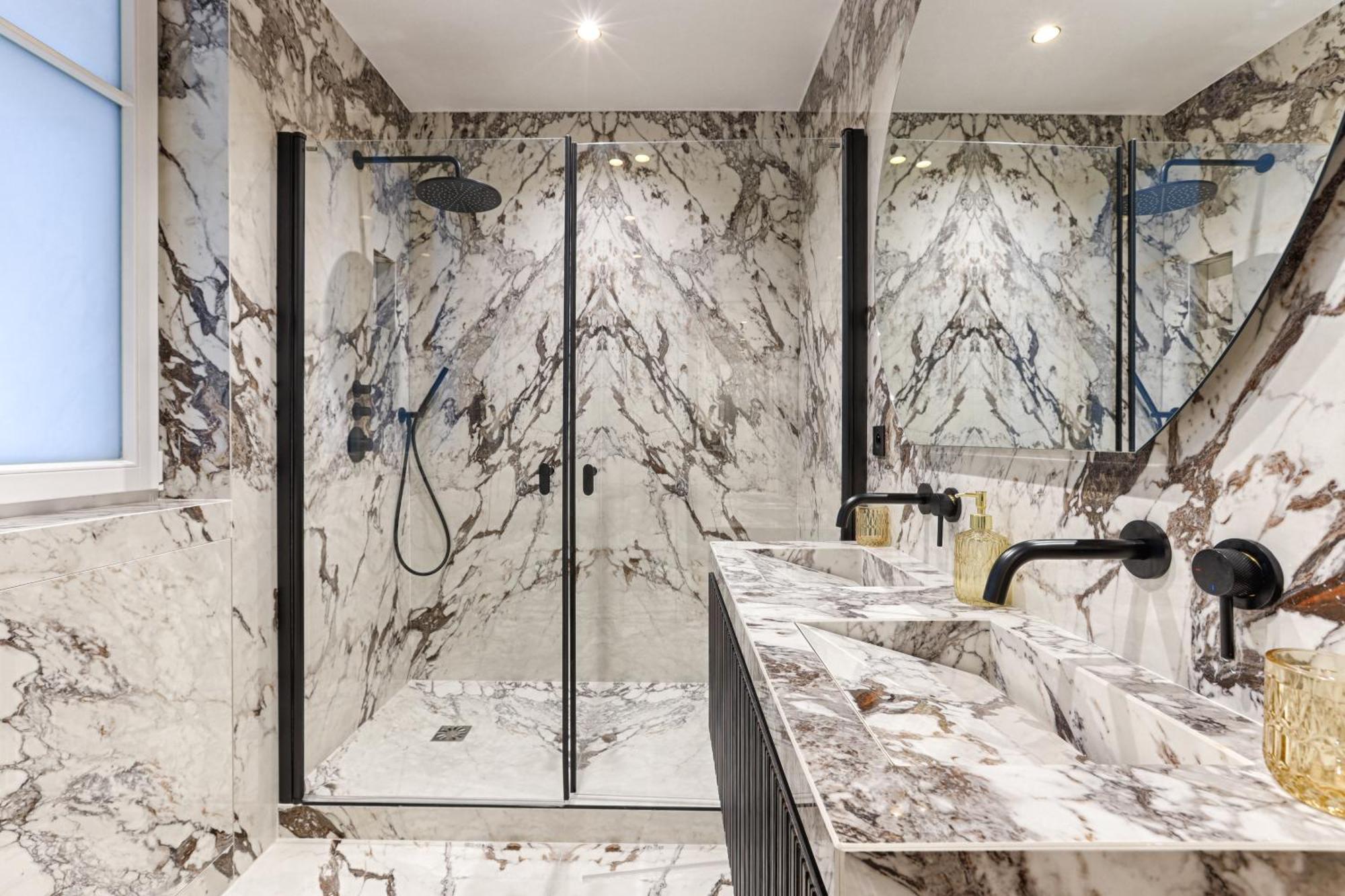 פריז Elegant Luxury Apartment For 6 On Champs-Elysees מראה חיצוני תמונה