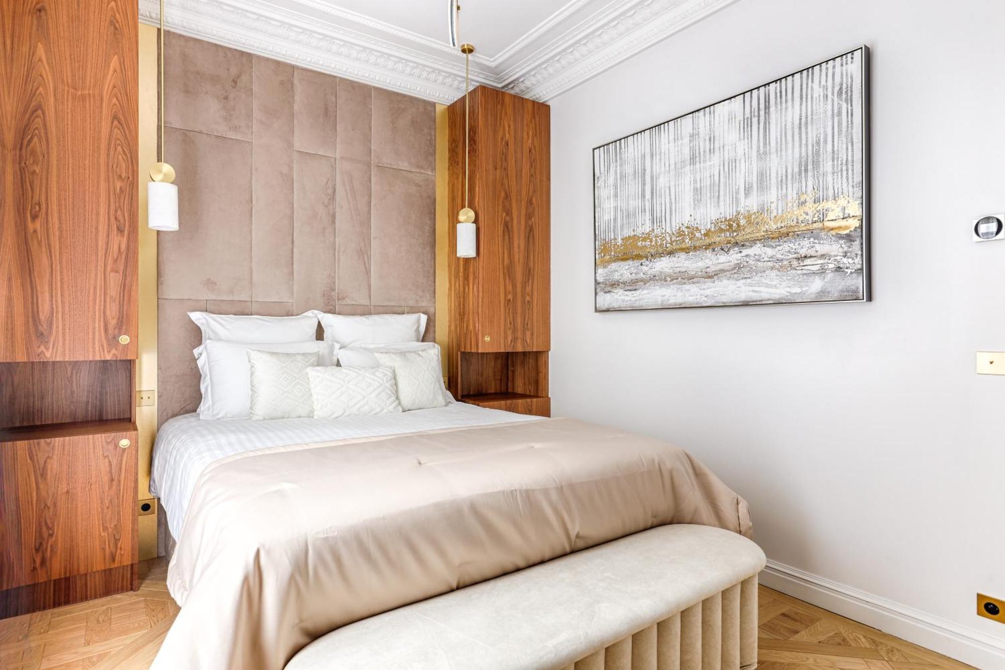 פריז Elegant Luxury Apartment For 6 On Champs-Elysees מראה חיצוני תמונה